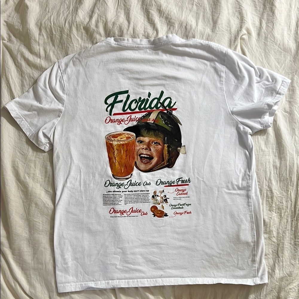 White 100% Cotton Graphic T-Shirt - Picture 2 of 3